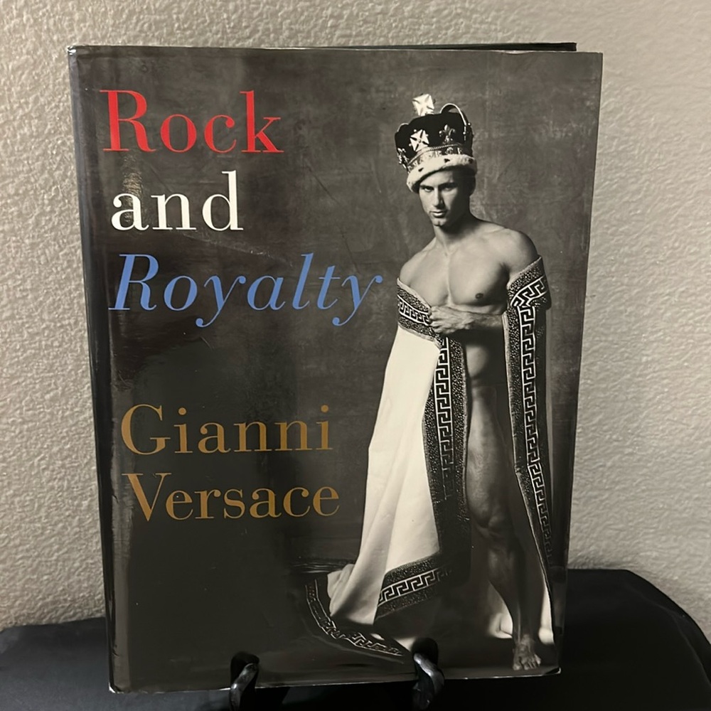 RARE! VERSACE🔥 ”Rock and Royalty” 
1st Ed. Book.
